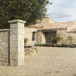 Entrée de maison avec pilier ORSOL Bridoire